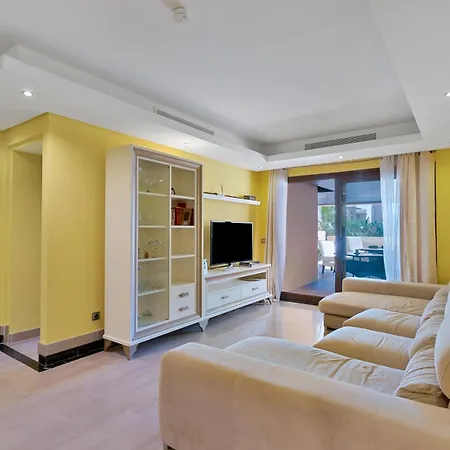 Exclusive 2 Bedroom Apartment